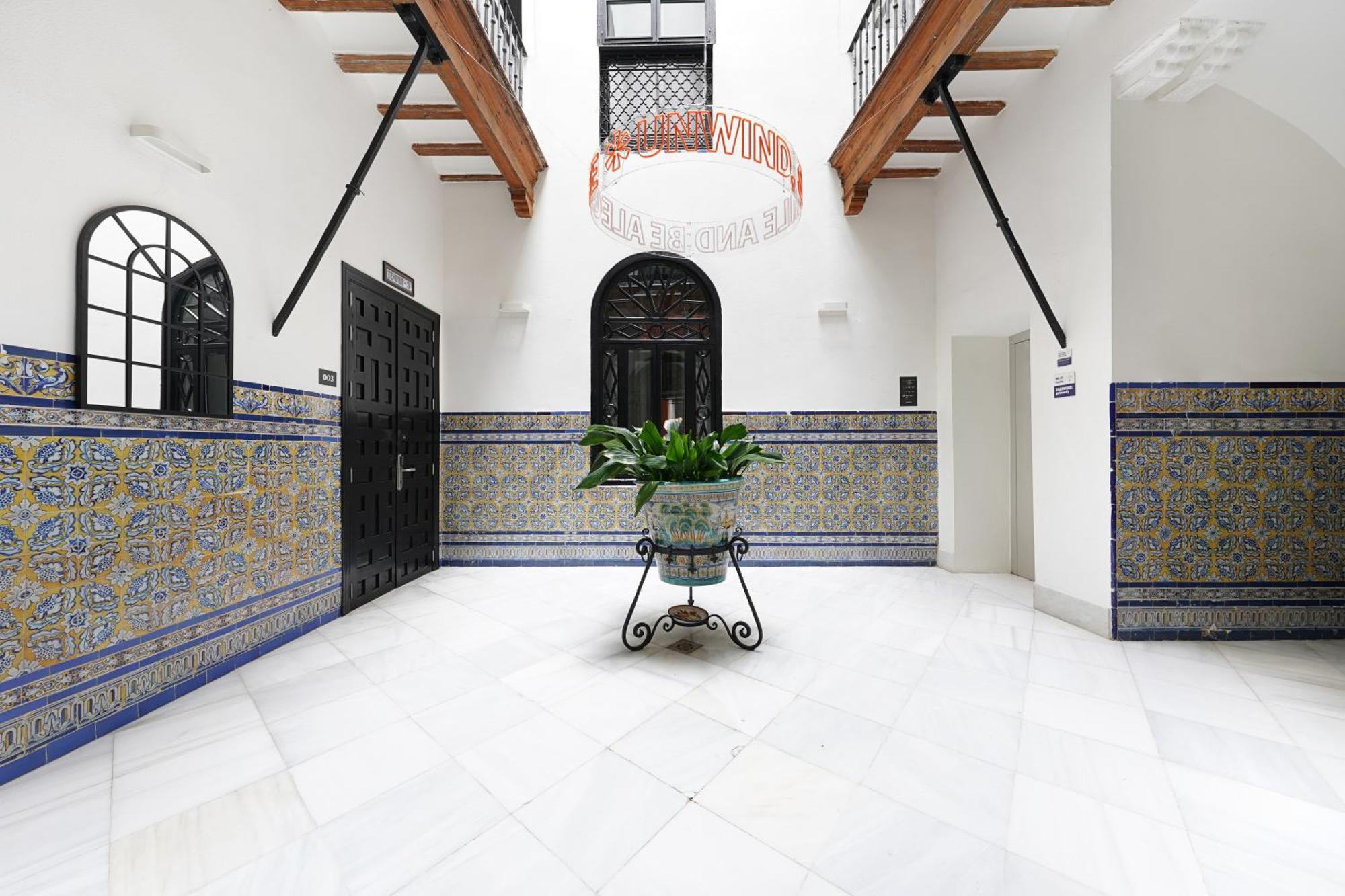 Numa Seville Alegre Екстер'єр фото